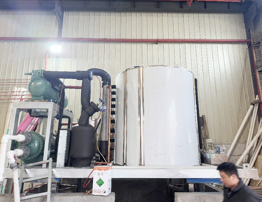 30Ton fresh water flake ice machine is ready to ship.